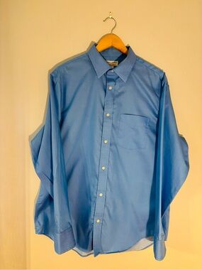 Banana Republic 100% cotton no iron dress shirt